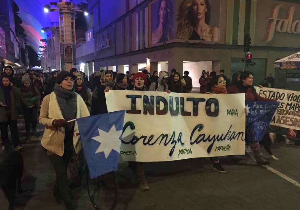 (Audio) Manifestaciones en Concepción por la libertad de Lorenza Cayuhan y su hija Sayén.