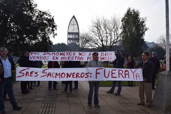 Barco Basura Seikongen: “Osorno no tiene que convertirse en destino de las salmoneras, no somos zona de sacrificio”