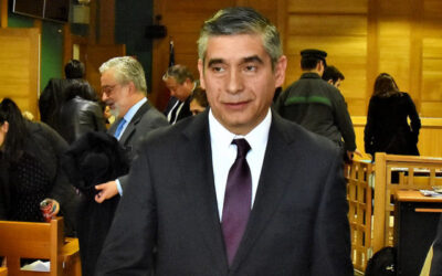 Con arresto domiciliario parcial queda el ex general de carabineros Gonzalo Blu por su responsabilidad en Operación Huracán