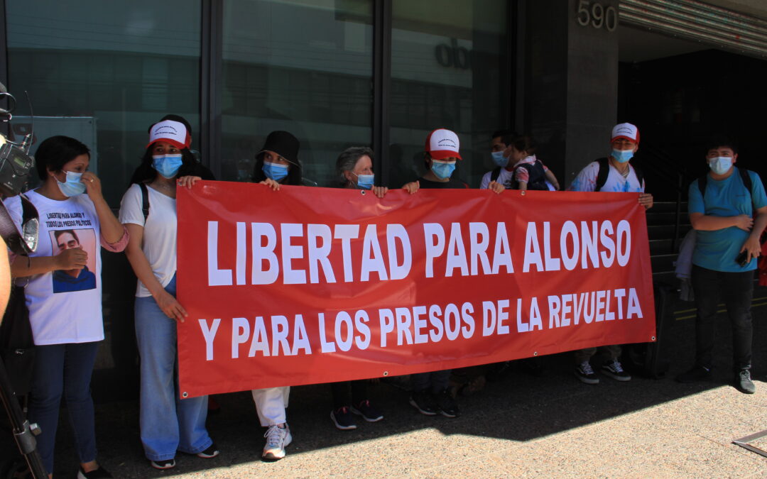 [Video] Temuco: Punto de prensa y concentración por la libertad de Alonso Oses Aguirre
