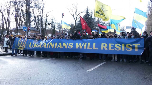 Mensaje de un pacifista ucraniano al mundo: La responsabilidad de evitar la guerra recae por igual en EE.UU., la OTAN y Rusia