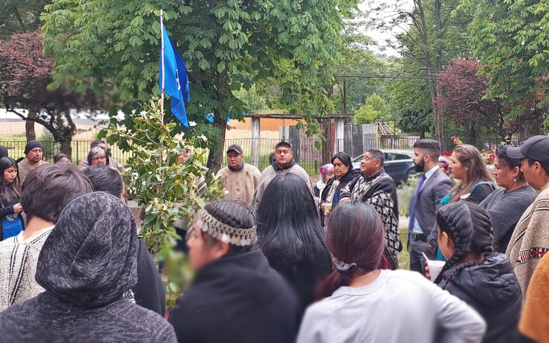Comunidad de Temucuicui encabezada por sus autoridades tradicionales realiza visita a Mijael Carbone, prisionero político mapuche en Temuco