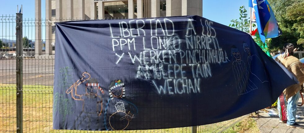 Comunidades mapuche denuncian nueva persecución judicial contra Lonko Guillermo Ñiripil y acusan racismo institucional ante segundo juicio